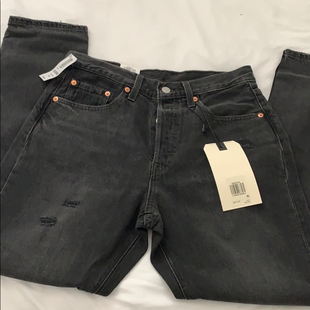 Levi’s Jeans - Picture 2 of 9